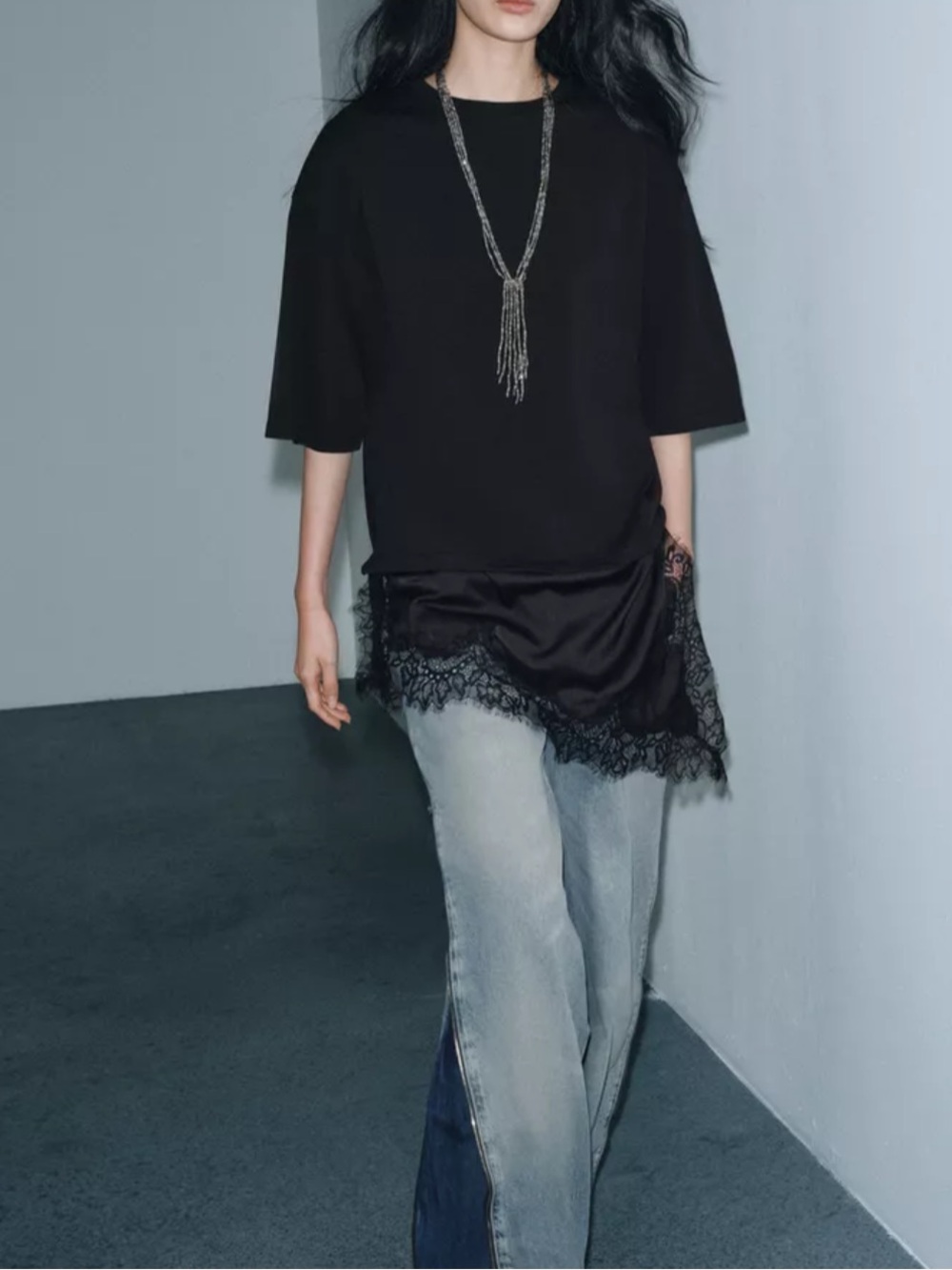 Zara Black Short Sleeve Tee with Lace Layered Hem size small